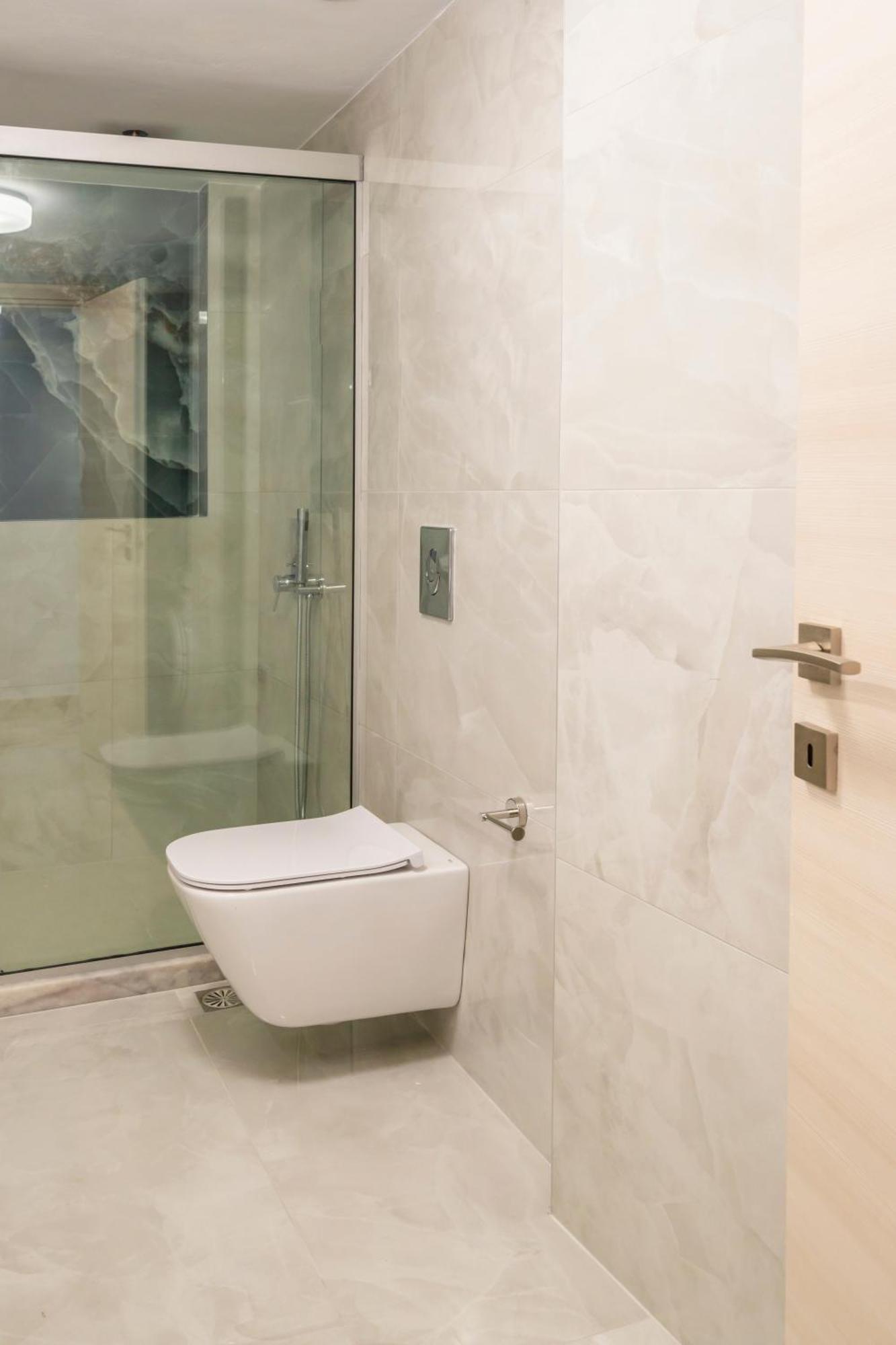 Neon 2Br Luxurious Central Apt Heraklion Exterior photo