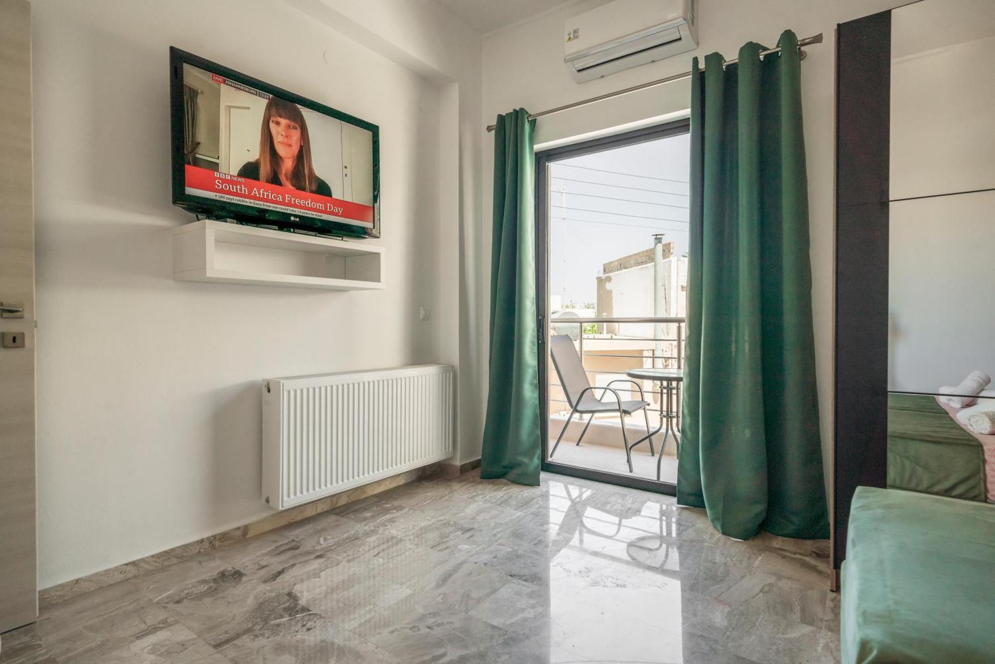 Neon 2Br Luxurious Central Apt Heraklion Exterior photo