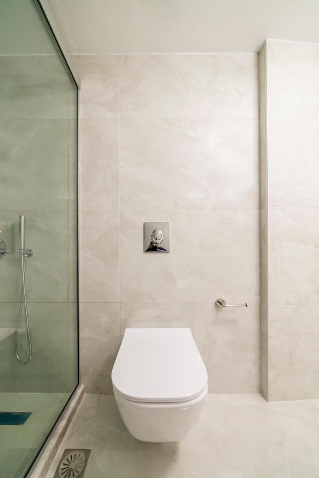 Neon 2Br Luxurious Central Apt Heraklion Exterior photo